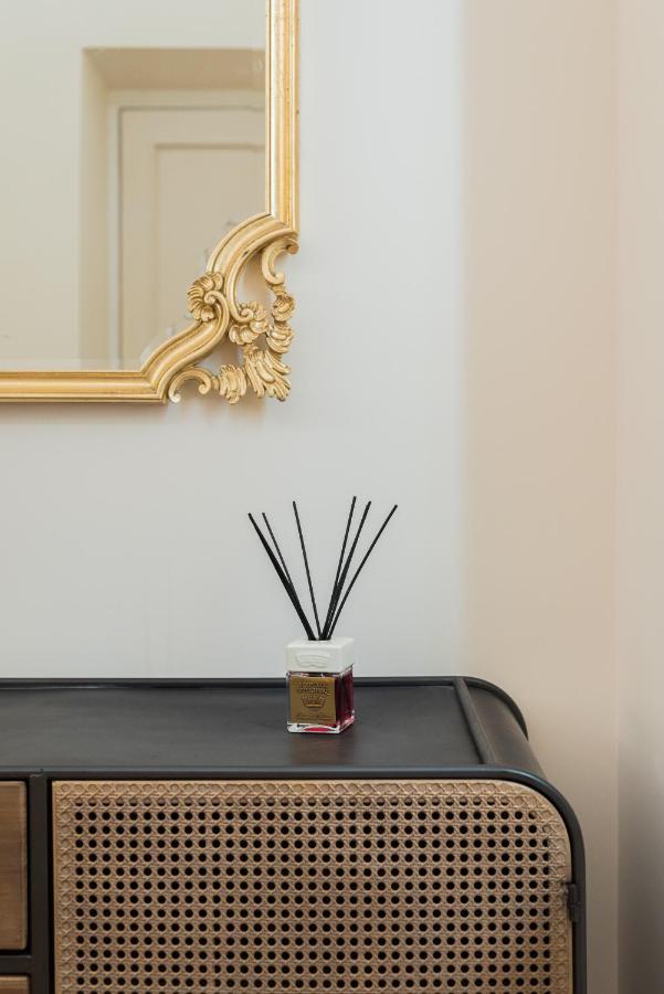 Lupa Luxury Apartment Рим Экстерьер фото