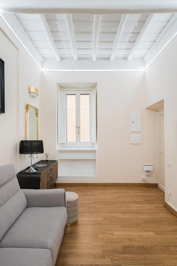 Lupa Luxury Apartment Рим Экстерьер фото